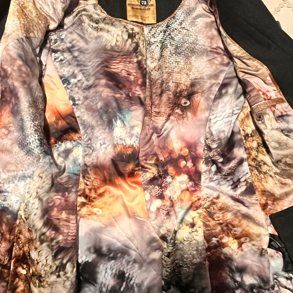 Ted Baker Black Blazer With Patterned Lining - image 4